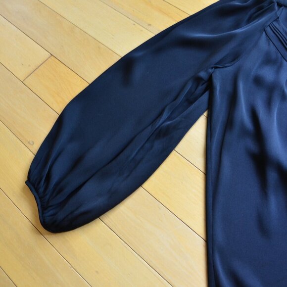 Diane Von Furstenberg Cahil Silk Black Top Blouse Size 8 - Picture 5 of 9